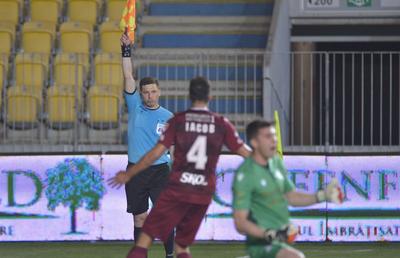 Comentariu de Dan Udrea după scandalul de la Petrolul - Rapid: „Reverență pentru asistent, lecitină pentru Burcă”