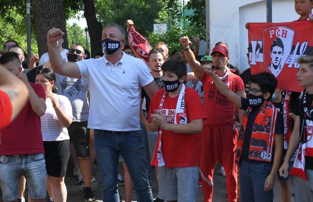 DINAMO - POLI IAȘI. VIDEO + FOTO Fanii lui Dinamo au greșit intrarea: momente comice în „Ștefan cel Mare”
