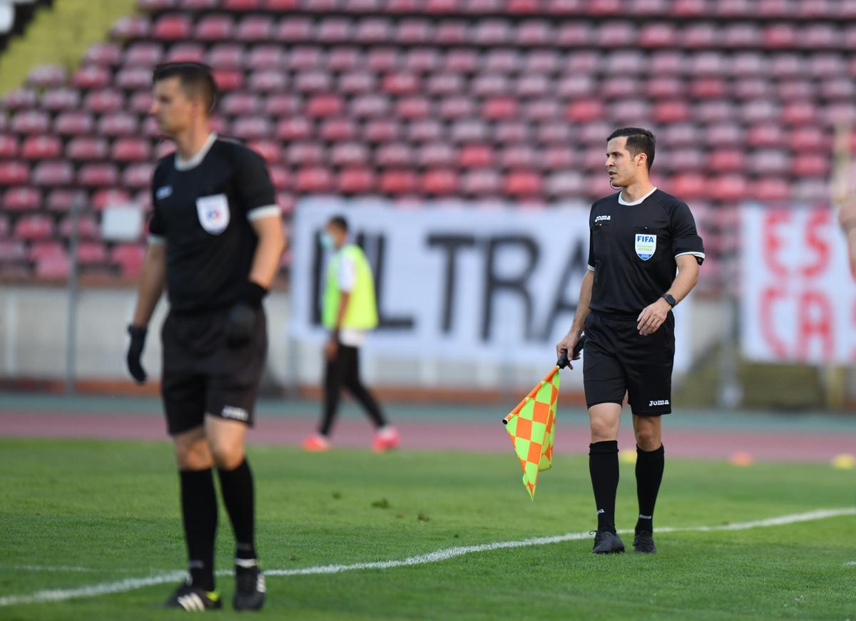 DINAMO. EXCLUSIV Mulțescu a primit o „încurajare” la care nu se aștepta chiar de la un dinamovist: „A fost odată ca-n povești, a fost Dinamo București”