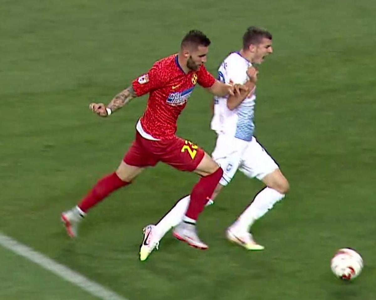VIDEO+FOTO Cine i-a acordat penalty Craiovei cu FCSB: exclus din arbitraj în 2009, s-a băgat peste „central”