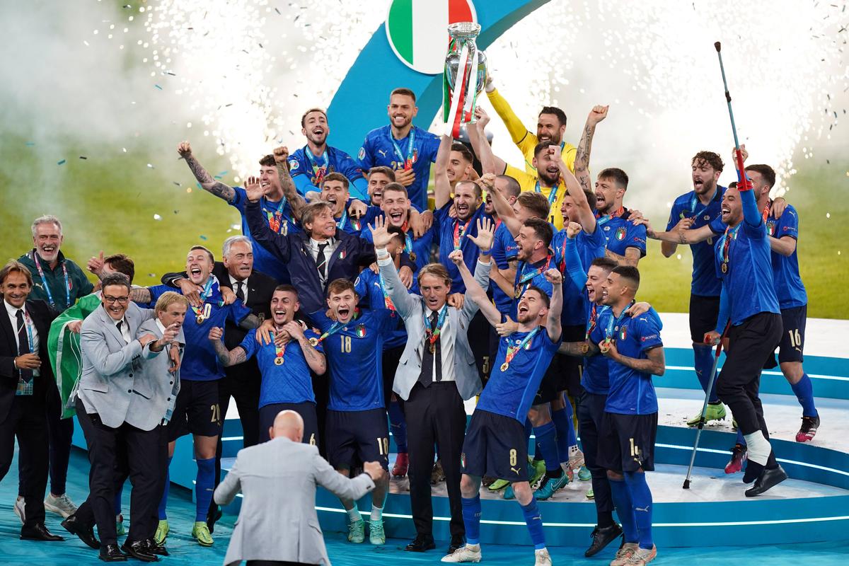 Italia - Anglia 1-1, 4-3 d.pen. » It's coming home... to Rome! Squadra Azzurra, regina Europei după 53 de ani