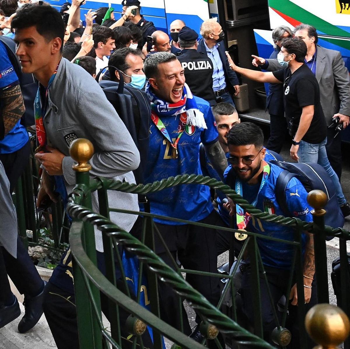 Trofeul EURO 2020 a ajuns în Italia