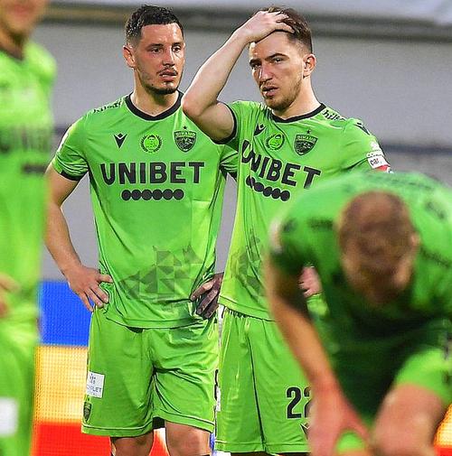 Dinamo trebuie să plătească o sumă uriașă foștilor jucători.