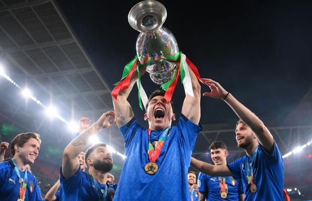 În 2016 era rezervă în Serie C, acum a fost decisiv la titlul Italiei: „Am vrut să renunț la fotbal! Sper să fiu exemplul că nimic nu e imposibil”