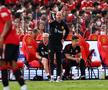 Klopp n-a suportat umilința din amicalul cu United și a schimbat toată echipa în minutul 32 » Era meciul în care prezentau echipamentul „hipnotizant”