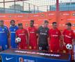 FCSB și-a prezentat noul echipament în fața a sute de oameni » MM Stoica, euforic: „Unii și-ar dori să aibă pe stadion audiența pe care noi o avem aici pe mall”. Cele mai tari imagini de la eveniment