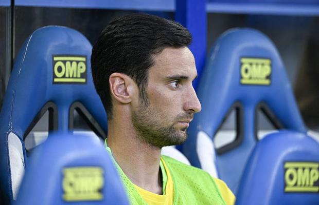 Sergio Rico va fi operat din nou » Portarul spaniol al lui PSG ar putea să mai joace fotbal!
