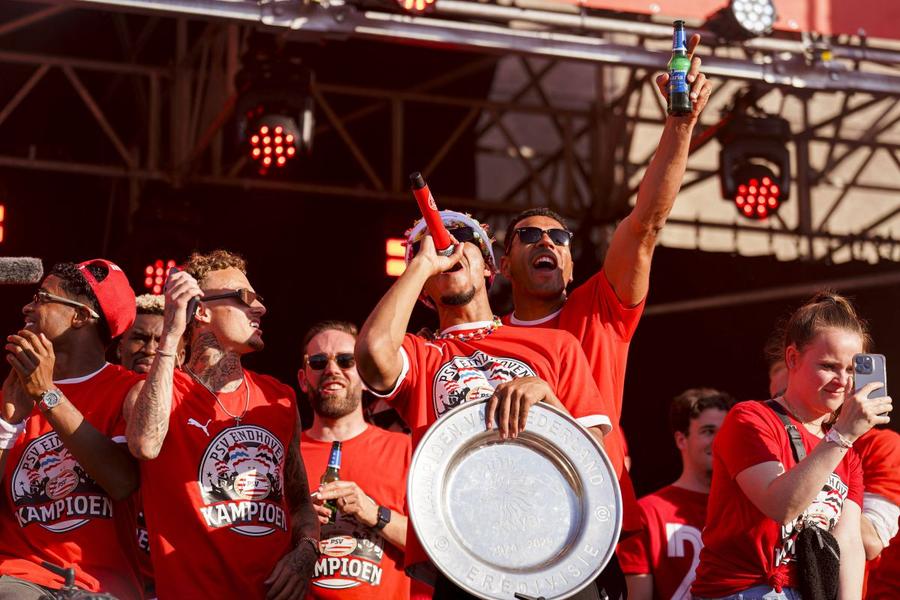 Malik Tillman a fost sufletul petrecerii lui PSV Eindhoven, campioană în Eredivisie / Foto: Imago Noul record pentru Bayer Leverkusen » Vicecampioana a perfectat cel mai scump transfer din istoria clubului!