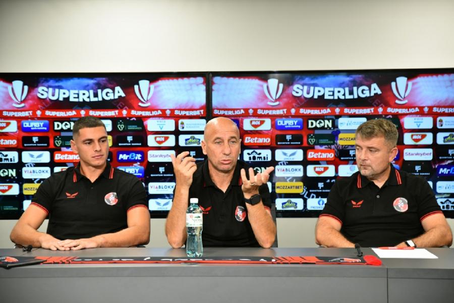 Robert Ilyeș speră să producă surpriza în meciul cu Dinamo Csikszereda pregătește lovitura înaintea meciului cu Dinamo » Negocieri cu fundașul lui Robbie Keane