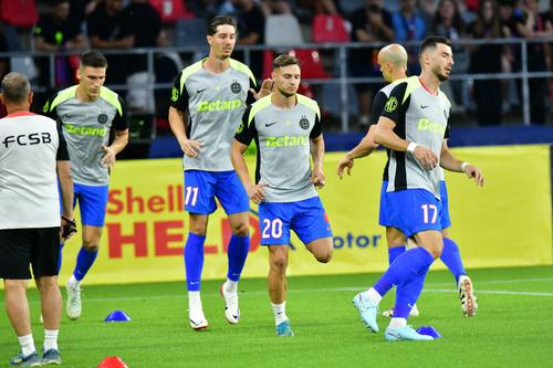Daniel Graovac, David Miculescu, Dennis Politic și Mihai Popescu înainte de FCSB - Hermannstadt