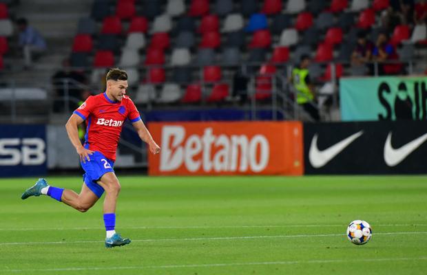 Dennis Politic, din nou doar 45 de minute! Schimbat la pauză în FCSB - Hermannstadt