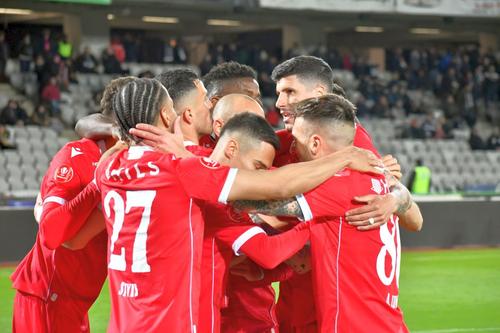 Dinamo începe sezonul cu gândul la cupele europene. FOTO: Facebook @Radio Dinamo 1948