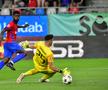 David Kiki versus Cătălin Căbuz în FCSB – Hermannstadt // FOTO: Cristi Preda (GSP)