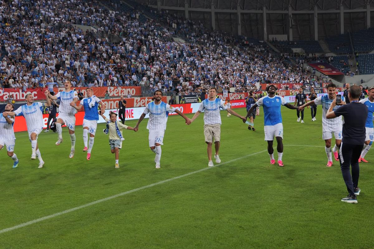 Imagini la finalul meciului Universitatea Craiova - U Cluj, Supercupa României