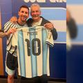 Lionel Messi i-a dăruit tricoul său lui Roberto Baggio/ foto Instagram @robertobaggio