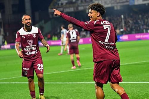 Dinamo s-ar fi interesat de Ismail Achik // foto: Instagram