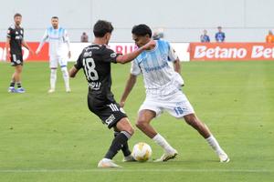 Supercupa Craiova - U Cluj: Aliev scapă singur cu portarul, Bergodi strigă exasperat pe margine!