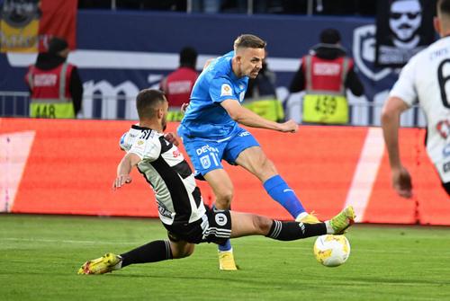 Va fi un nou duel încrâncenat între Craiova și U Cluj. FOTO: Imago