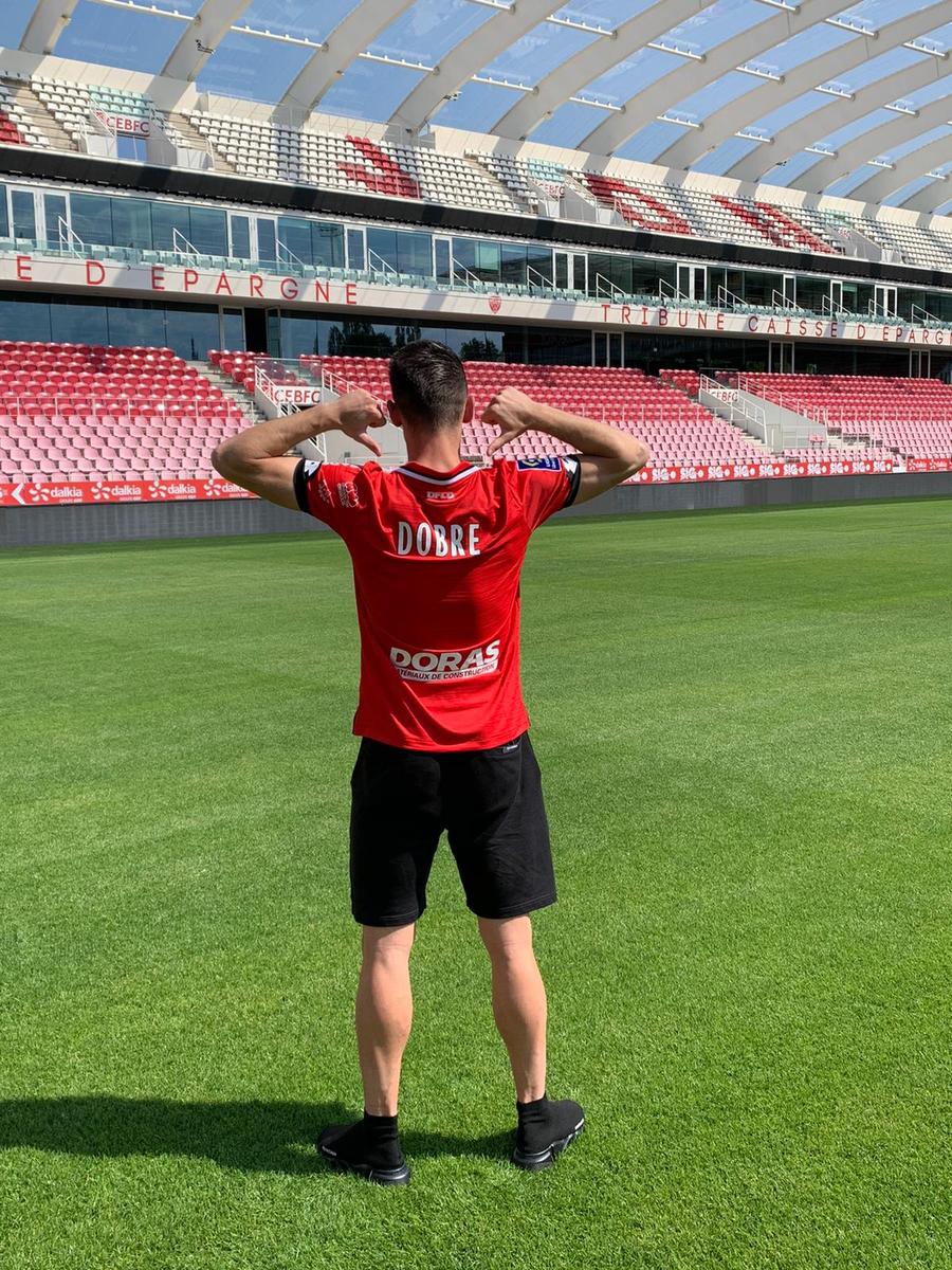 OFICIAL Alex Dobre a fost prezentat oficial la Dijon! 3 români vor juca în sezonul următor de Ligue 1