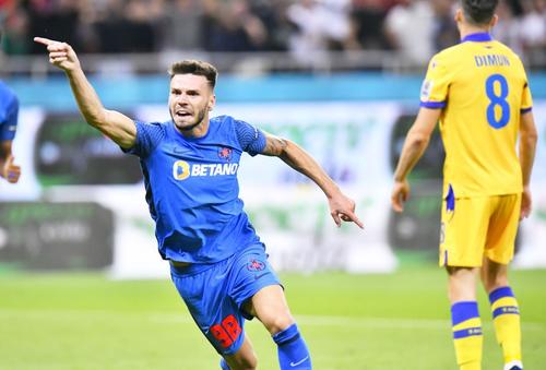 CFR Cluj, FCSB și Universitatea Craiova au mai făcut joi un pas spre grupele Conference League, după ce au obținut calificarea în faza play-off-ului. Foto: Cristi Preda