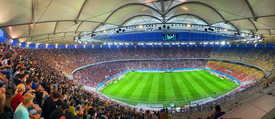 Arena Națională, plină în toate zonele permise de UEFA, la meciul disputat aseară de FCSB în preliminariile Conference Numărul de spectatori spune totul » FCSB e Steaua! Întrebarea e: cine e CSA Steaua?