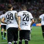 Dennis Man și Valentin Mihăilă, goluri în primul meci al sezonului din Serie B, Parma - Bari