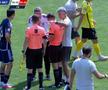 Daniel Oprița i-a cerut socoteală arbitrului la final de meci // foto: captură FRF TV
