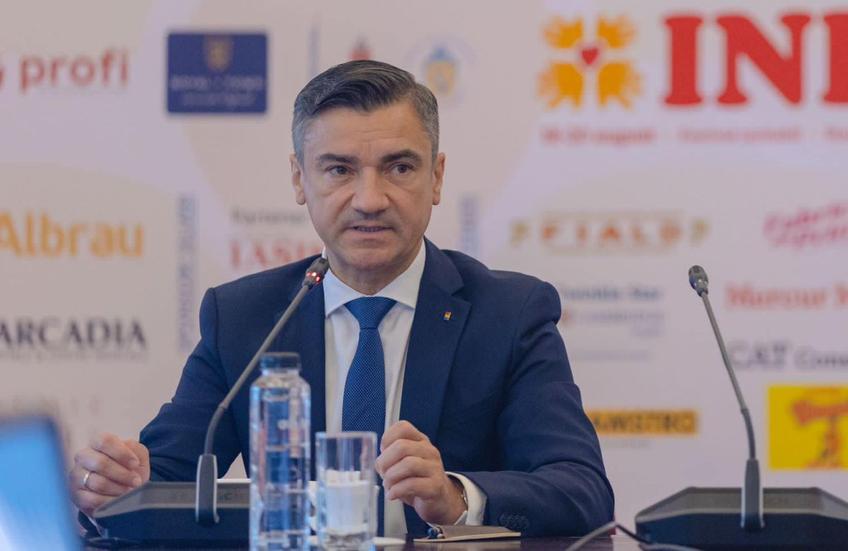 Universitatea Craiova s-a impus în deplasarea cu Poli Iași, scor 4-1, în runda cu numărul 5 a Superligii. Mihai Chirica, primarul din Iași, a făcut scandal după meci.
