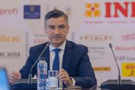 Vali Moraru l-a “curentat” pe Mihai Chirica, după ce primarul Iașiului a făcut scandal: “Rușine, hoție!” vs “Atitudine NESIMȚITĂ! Băi, oameni buni, voi vă dați seama pe cine votați?”
