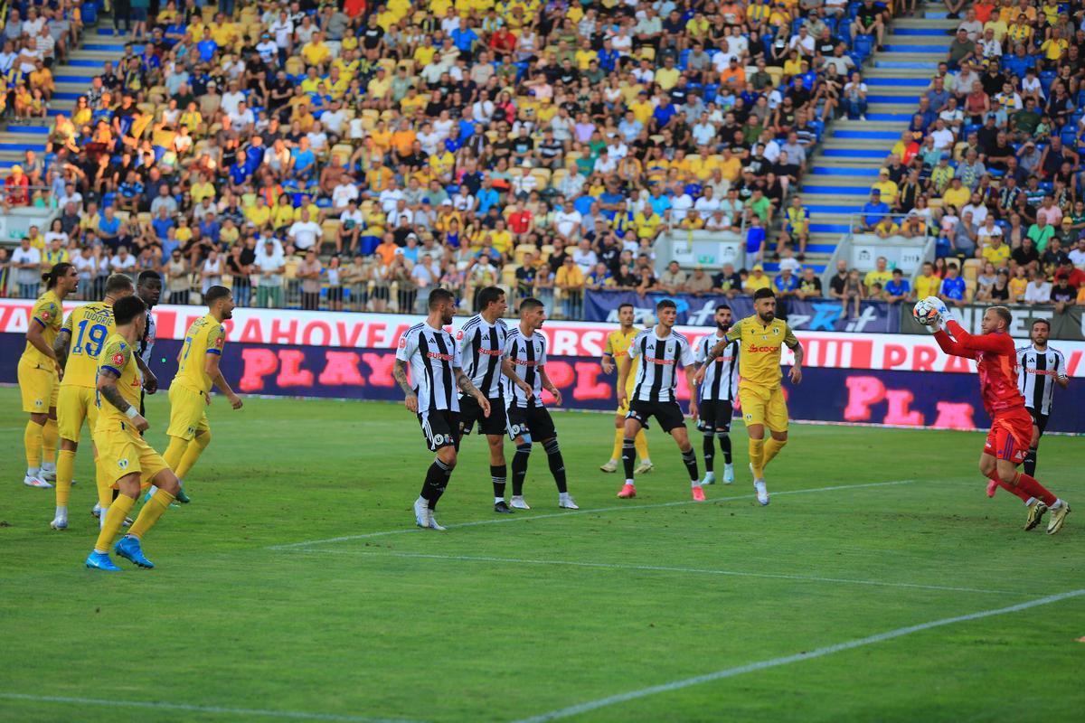 „Am văzut că s-a tot scris că ne batem la retrogradare. N-o să fie așa!” » Atacantul cu un gol în cinci luni vrea în play-off