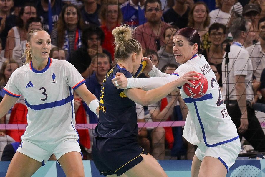 Alicia Toublanc (stânga), în echipa ideală de la Jocurile Oimpice. Foto: Imago Images Două jucătoare din România în primul „7” la Jocurile Olimpice de la Paris » Cum arată echipa ideală