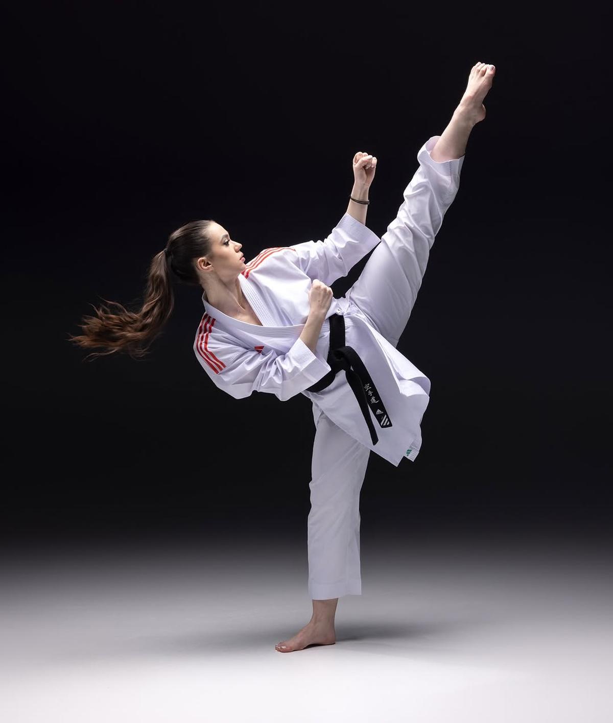 „Am fost distrusă mental, dar n-am vrut să accept!” » Karateka Maria Coman își spune povestea pentru cititorii GSP: „Am mai venit acasă cu ochiul vânăt, cu mâna ruptă și buza spartă”