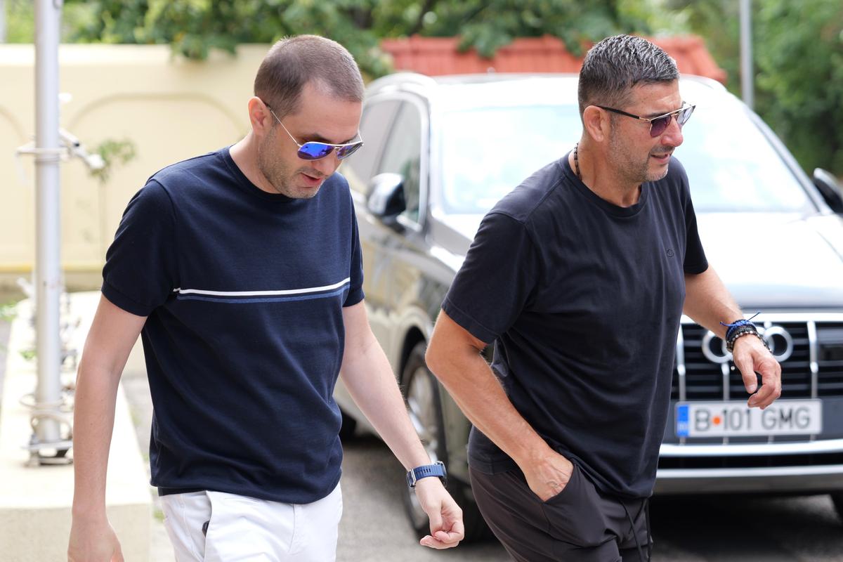 Deznodământ după o oră la Adunarea Generală: Rapid a dat-o la pace cu Gino Iorgulescu, deși venise cu artileria grea la LPF