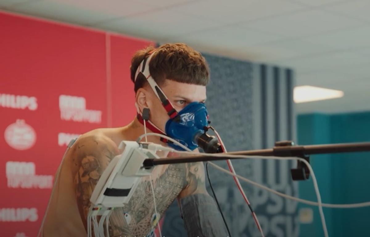Dennis Man a acordat primul interviu după prezentarea oficială la PSV Eindhoven