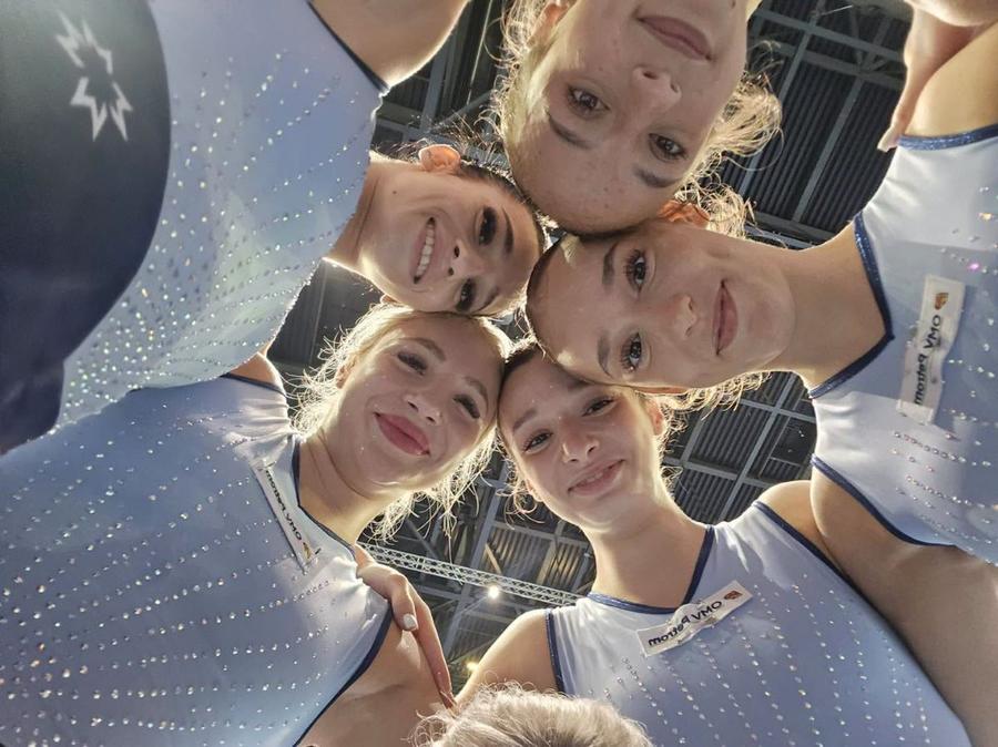 Echipa feminină de gimnastică a României înainte de startul CE 2026 de la Zagreb Foto: Facebook/FR Gimnastică Echipele României, la un pas de startul Campionatelor Europene feminine de la Zagreb » Când intră în concurs „tricolorele”