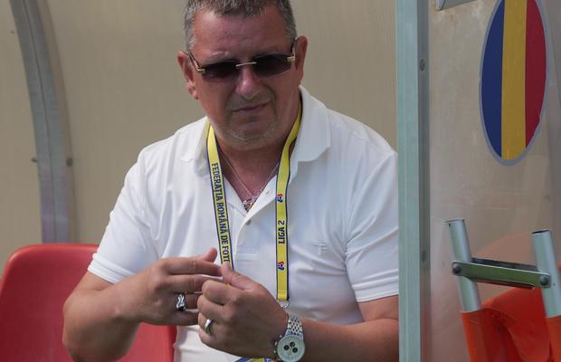 Ochelari de mii euro și țipete care au zguduit vestiarul » O nouă reprezentație a lui Ionuț Chirilă: „Unde o dai, mă, în condiții de adversitate?”