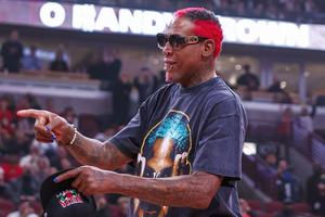 Ofertă uluitoare primită de legendarul Dennis Rodman: 100.000 de dolari și acces VIP la locații selectate