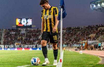 Răzvan Marin, două pase de gol pentru AEK Atena