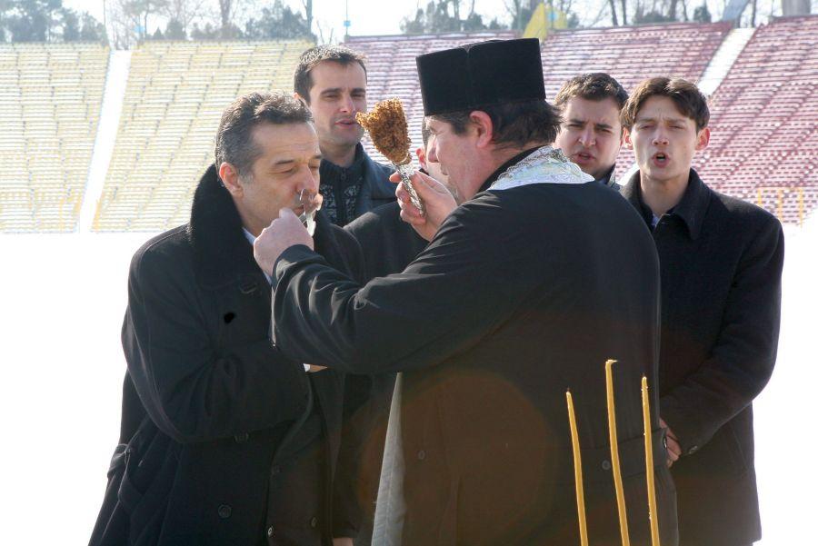 FCSB // Cine e de fapt managerul sportiv » Gigi Becali l-a ales pe Bogdan Vintilă antrenor la recomandarea lui!
