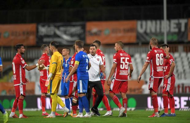 DINAMO - BOTOȘANI 1-1. EXCLUSIV Ironii pentru unul dintre transferurile lui Contra: „Greșeală de copii și juniori! Dacă mai era el, mâine mânca la popotă”