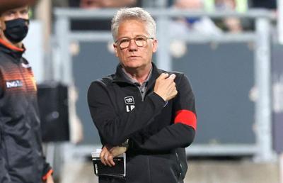 Boloni a fost aspru criticat de fani: „Fără spirit, fără fotbal”. Românul a cerut întăriri la echipă