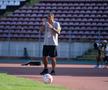 EXCLUSIV Ce-a ajuns Academia lui Dinamo: „20 de mingi la 5 grupe. Dacă se sparge una, e «război nuclear»!”