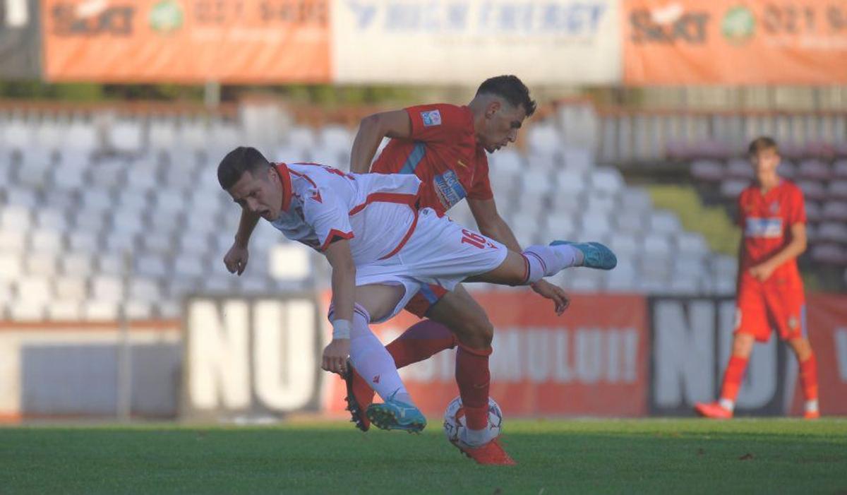 Ajunge Adi Petre în Liga 3? Ce spune Bogdan Vintilă despre utilizarea atacantului la FCSB 2