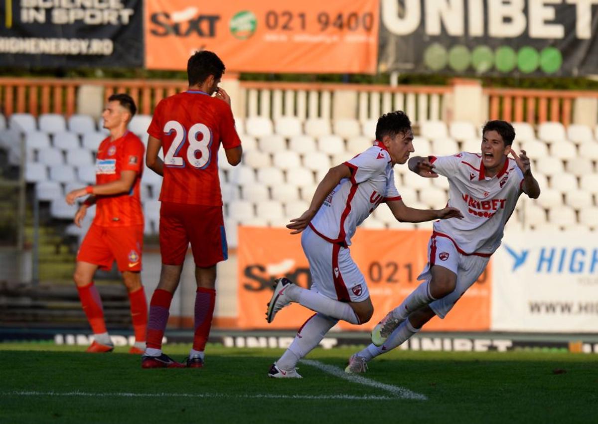 FOTO DINAMO 2 - FCSB 2 // LIGA 3 // 12.09.2020