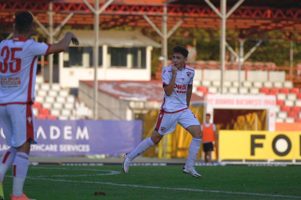 LIGA 3. FOTO Dinamo 2, victorie spectaculoasă în derby-ul cu FCSB 2! „Câinii” au revenit de la 0-2