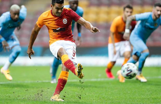 GALATASARAY - GAZIANTEP 3-1 » VIDEO+FOTO Înfrângere clară pentru echipa lui Marius Șumudică în prima etapă din Turcia