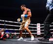Umilință la întoarcere! Imagini șocante cu Evander Holyfield, măturat în prima repriză