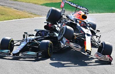 FORMULA 1. Accident major la Monza, între Max Verstappen și Lewis Hamilton! Daniel Ricciardo a profitat și a obținut prima victorie a sezonului