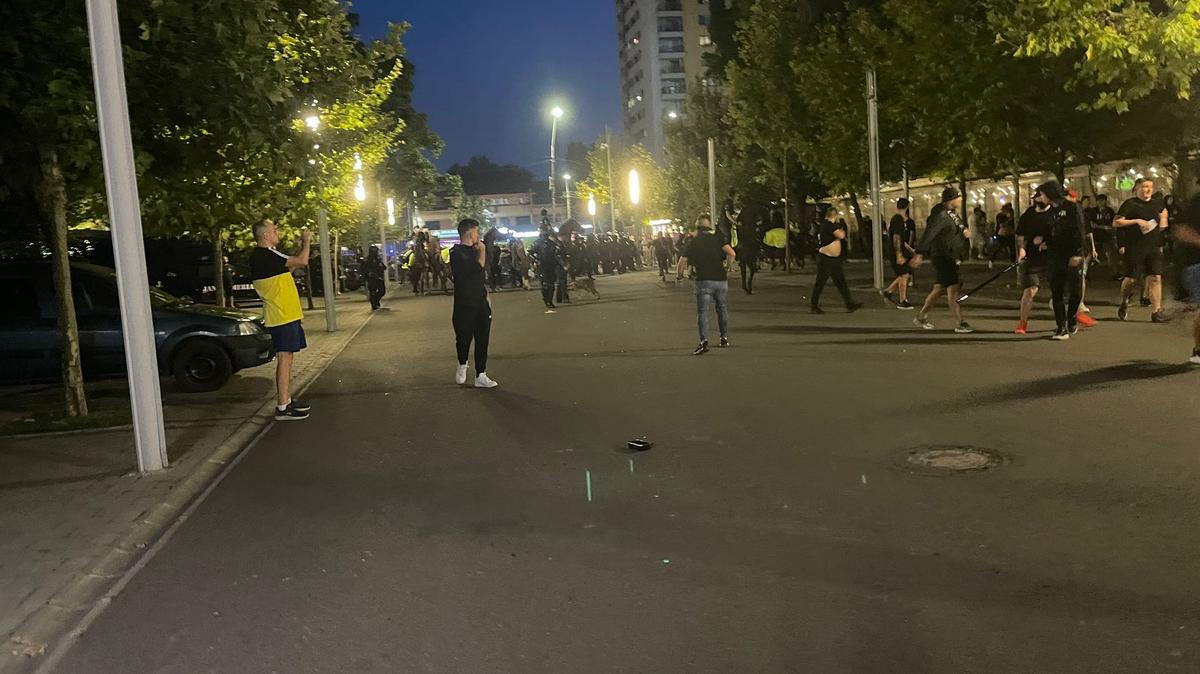 Intervenția Jandermeriei înainte de FCSB - Dinamo / FOTO: Vlad Nedelea