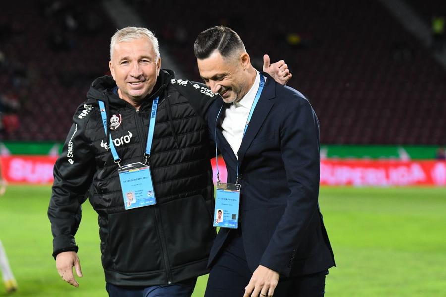 Dan Petrescu și Mirel Rădoi Foto: Imago Săgeata otrăvită